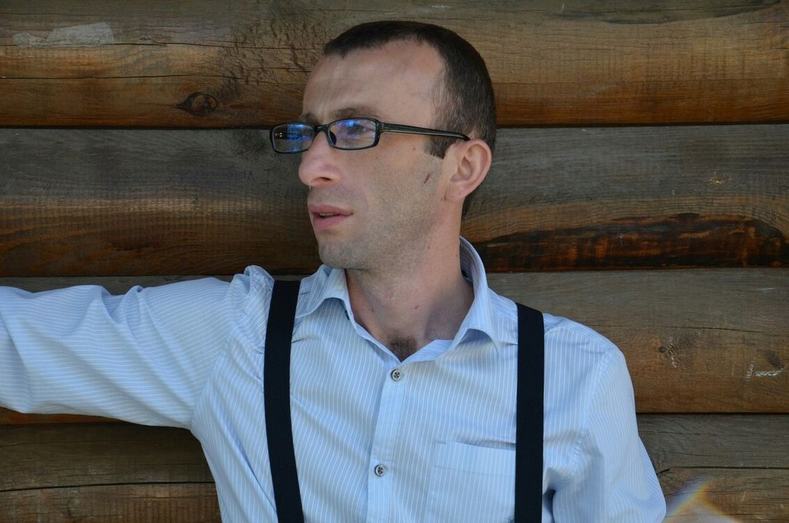  16200700  Irakli, 40 ,    