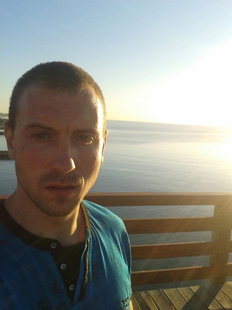 ���� 10890190 ������� �������, 37 ���, ���� ���������� � ������������