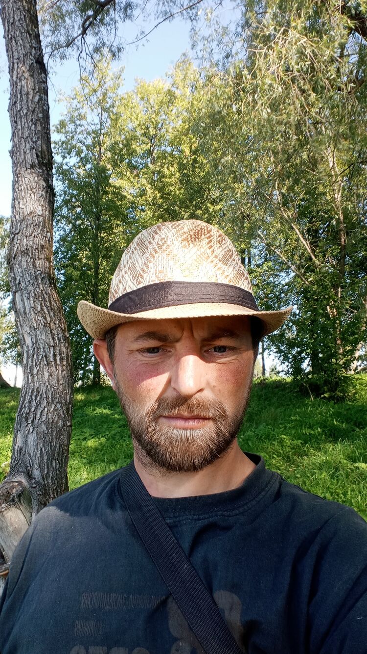  46733380  , 34 ,     