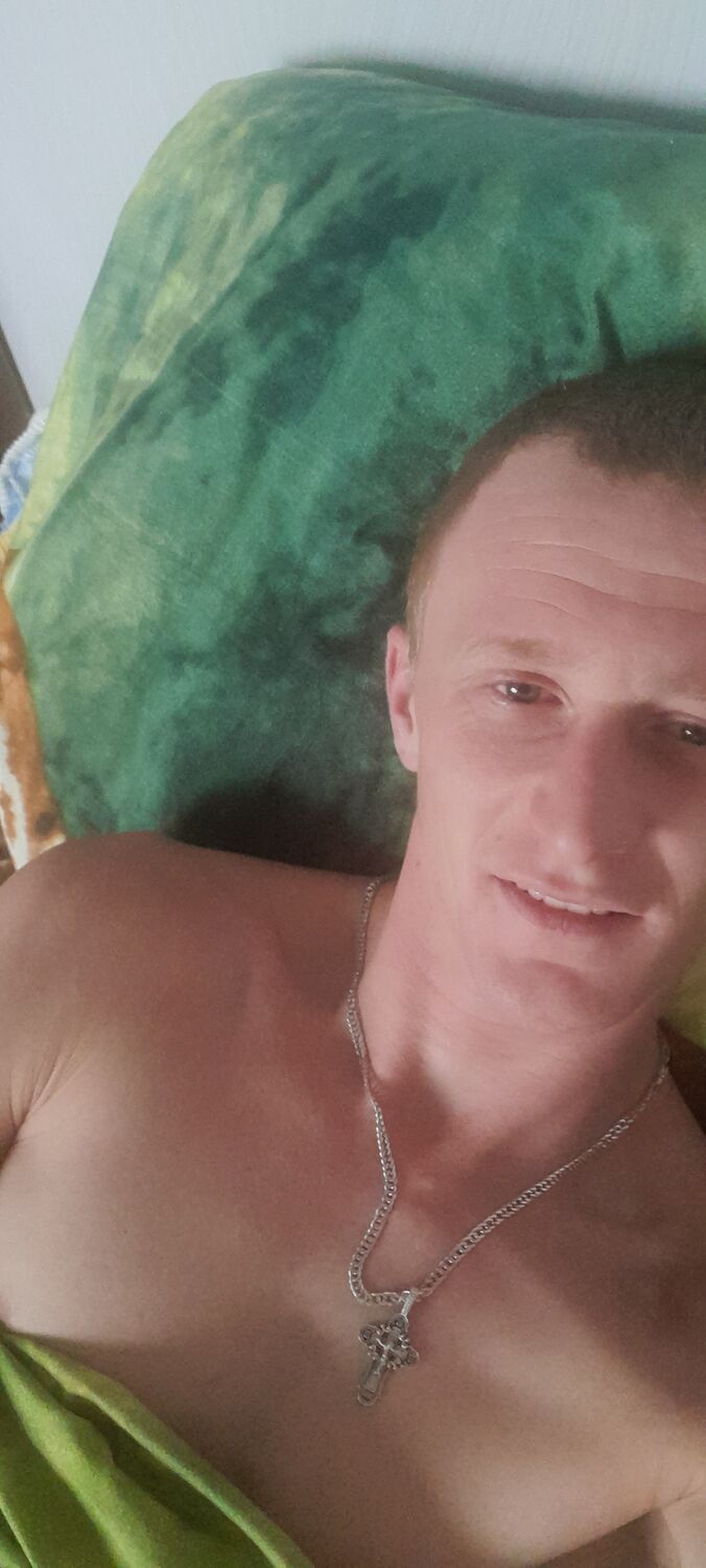  37198340  Sergey, 32 ,    