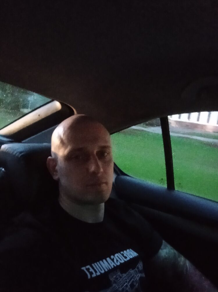  ,   Bogdan, 34 ,   ,   