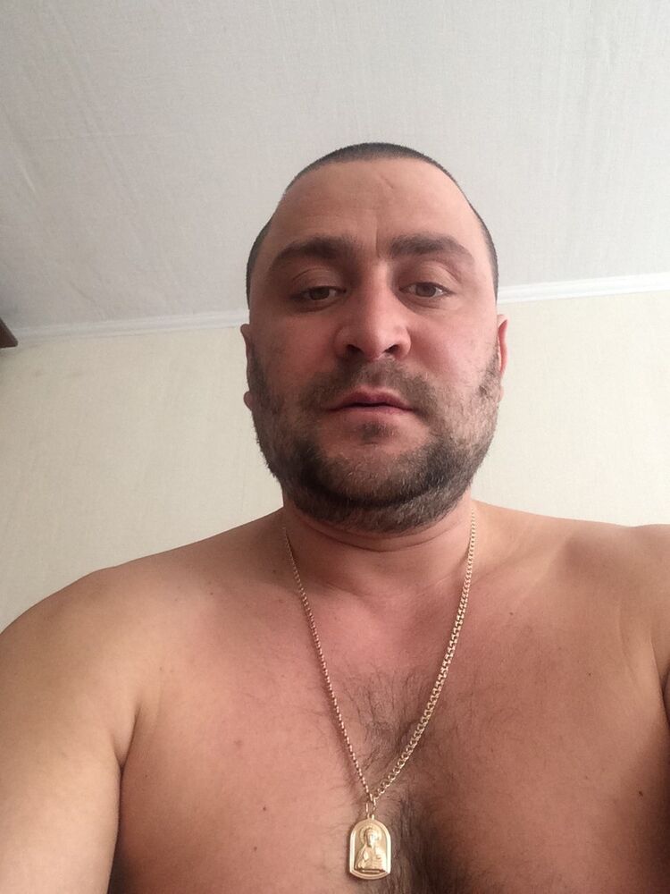  8973560  , 41 ,    