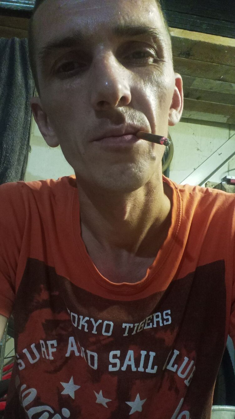  27816220  , 37 ,    