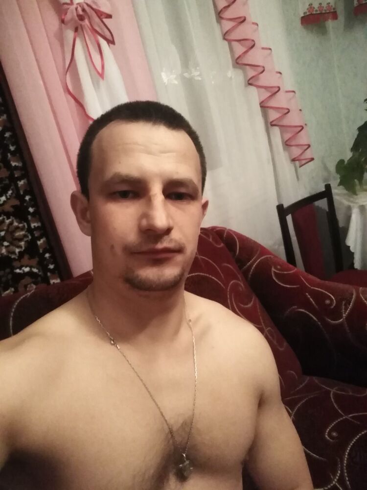  15627190  Dmitry Graf, 35 ,    