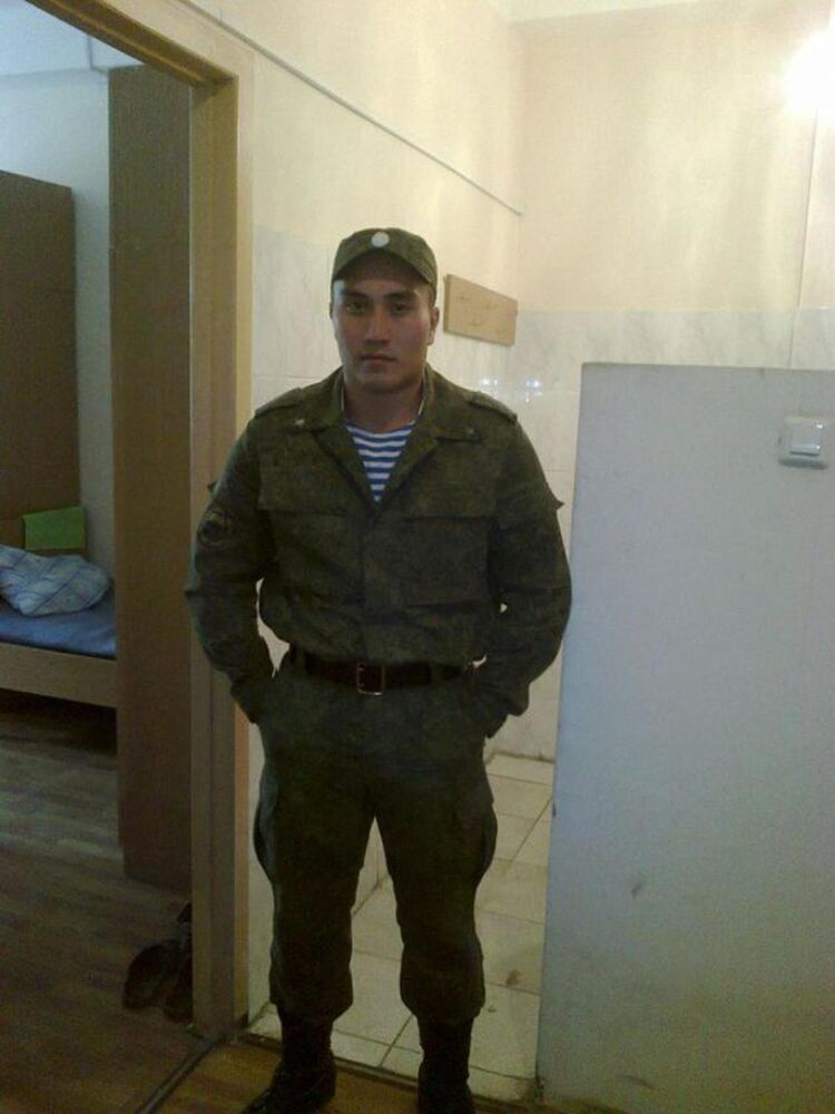 ,   Ruslan, 40 ,   ,   , c , 