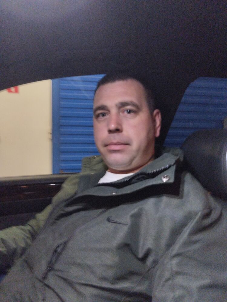  39802150  Alexey, 35 ,    