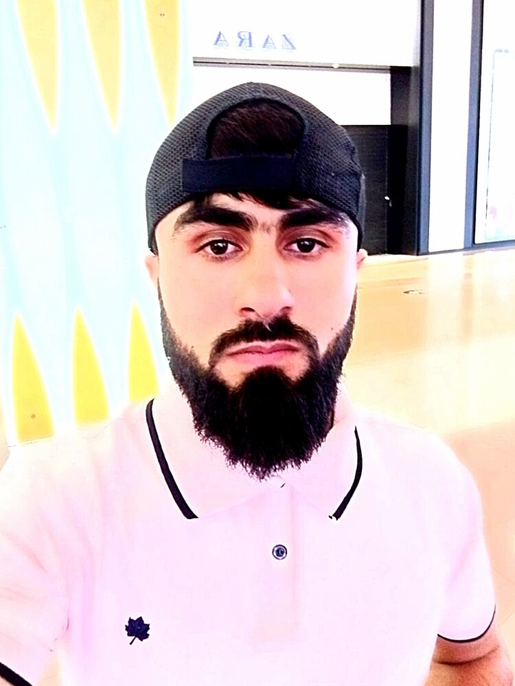  35045880  Muhammad, 27 ,    