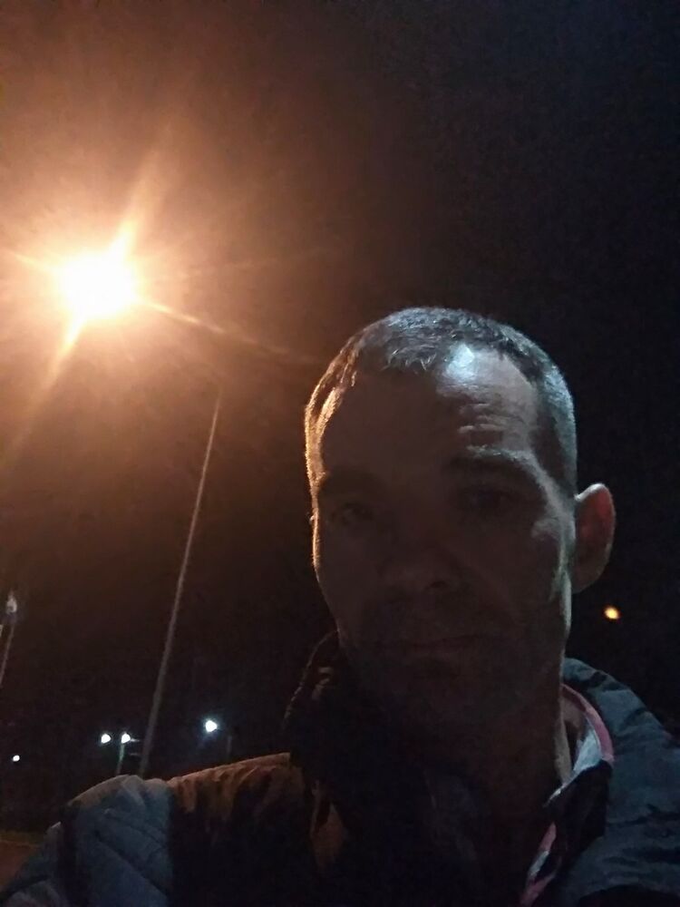  ,   Robert, 48 ,   
