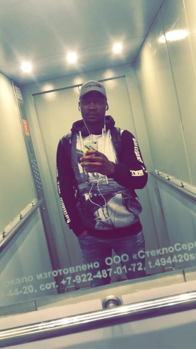  24097800  Bryan, 32 ,    