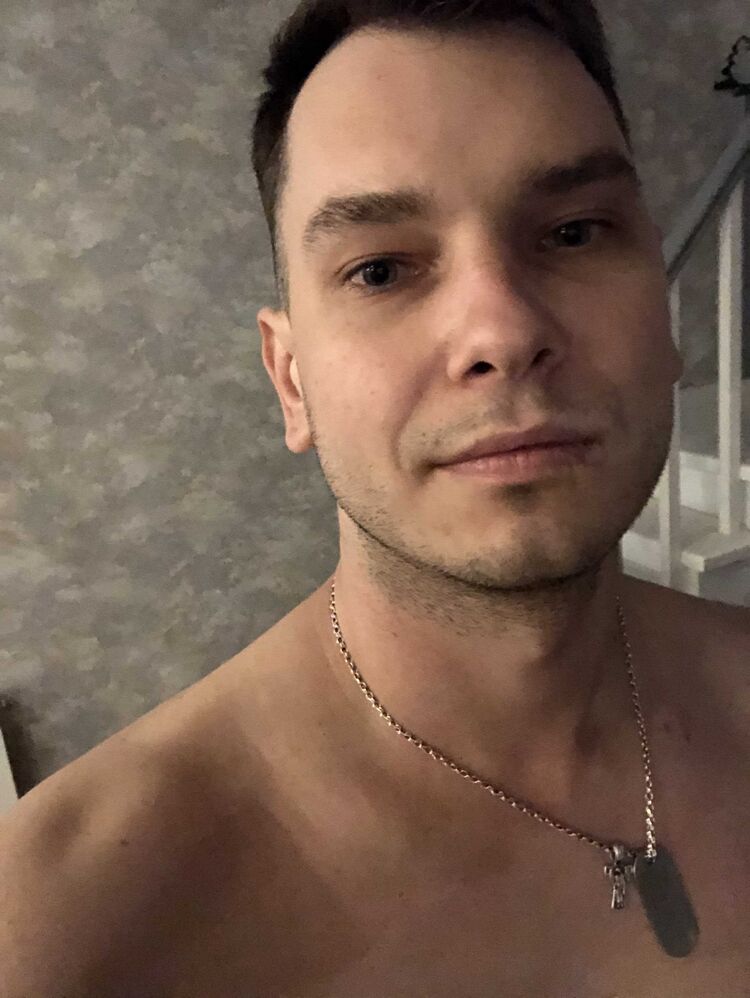  43347480  , 30 ,    