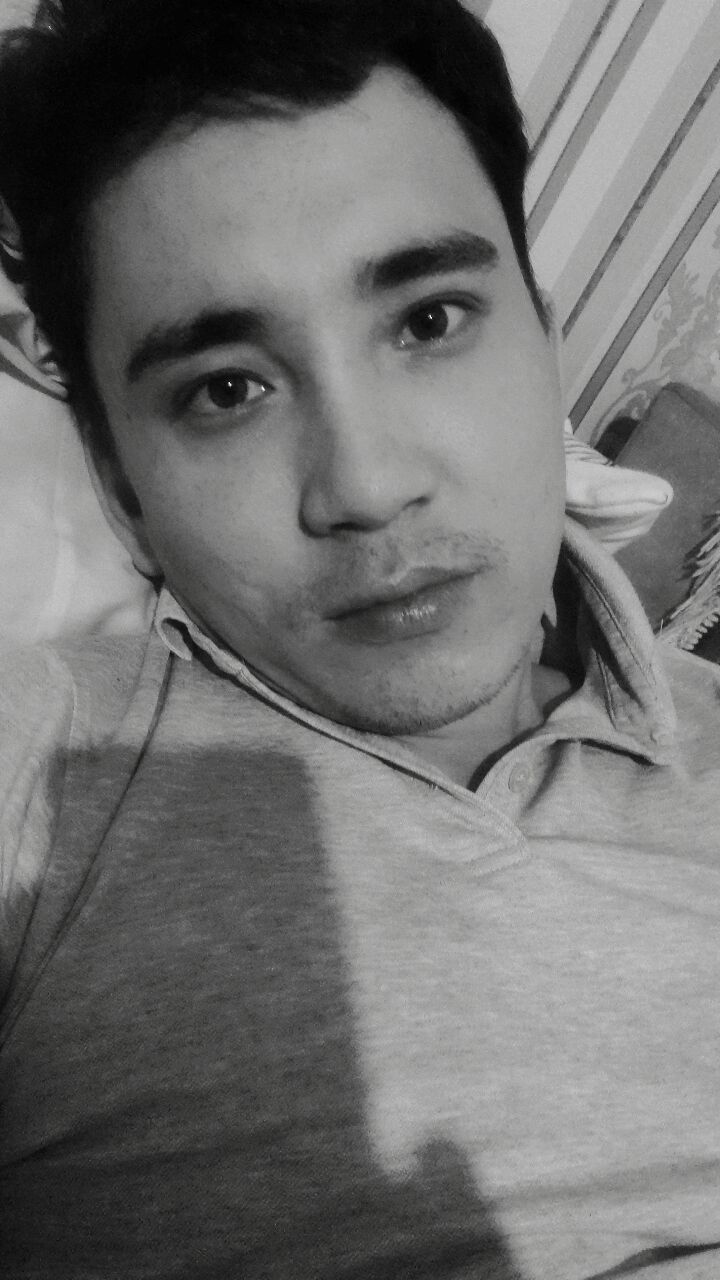  45569610  Aston, 25 ,    