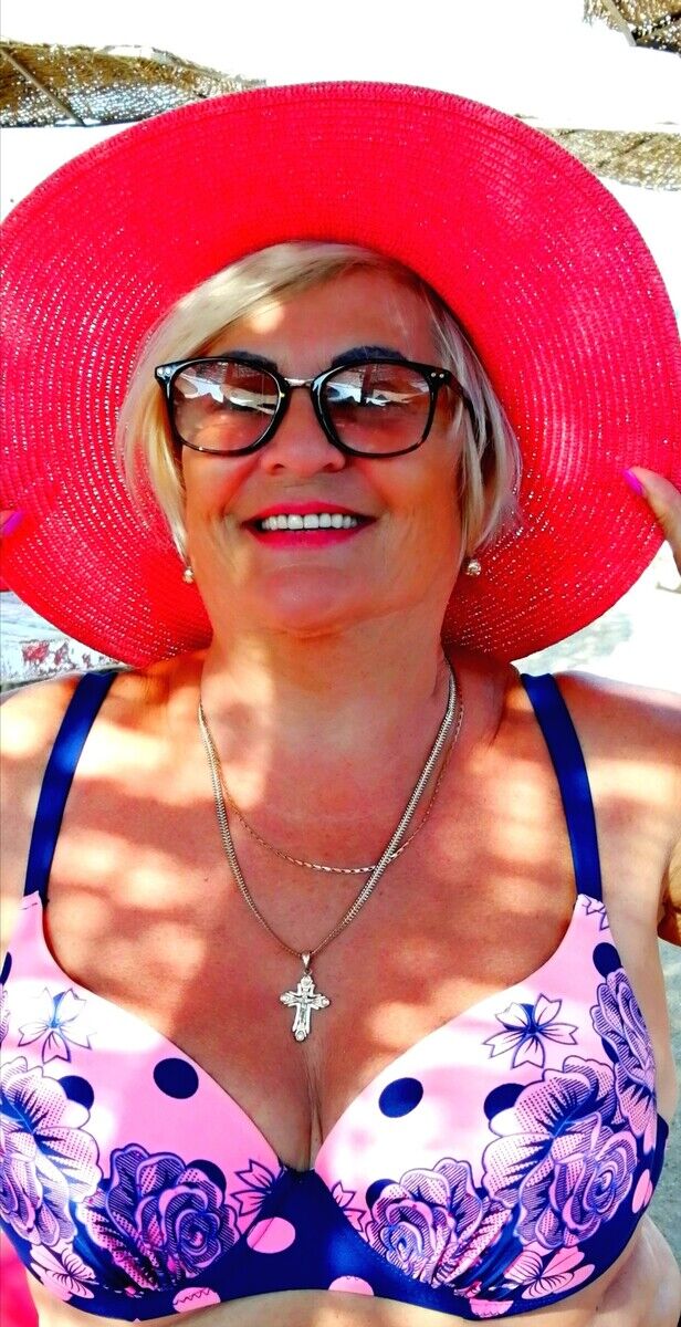  ,   Veronika, 61 ,   ,   , c 