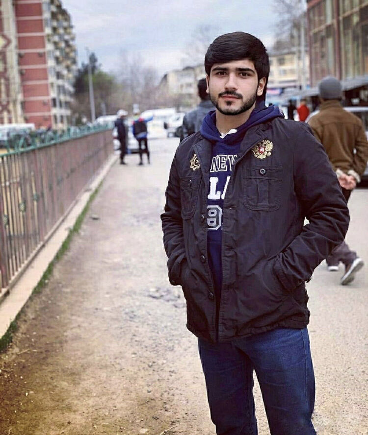  ,   Ruslan, 27 ,   ,   