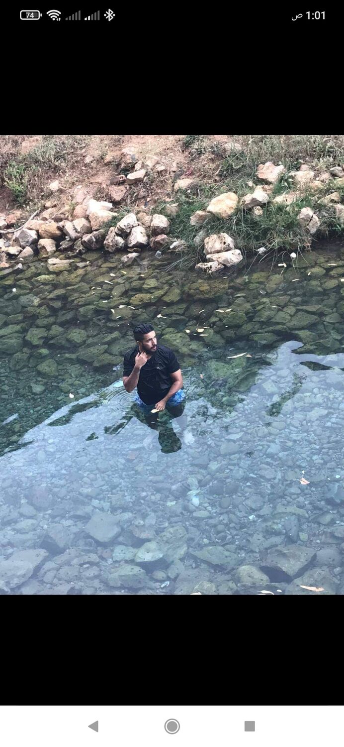  ,   Youssef, 25 ,   ,   