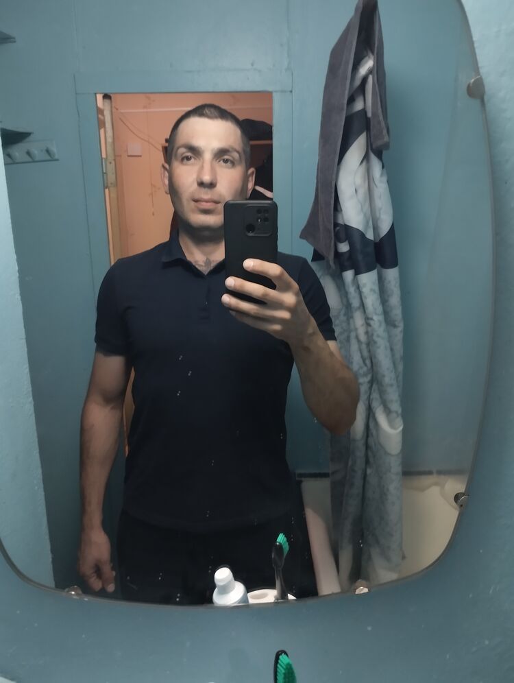  39040350  , 37 ,    