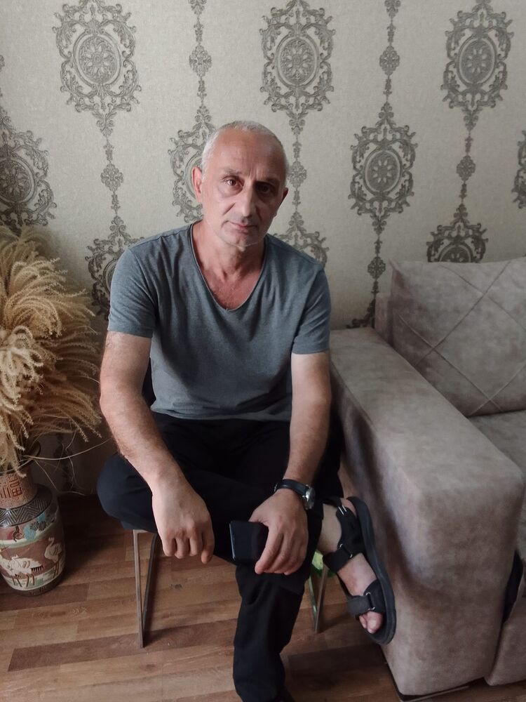  28632840  Roma, 50 ,    
