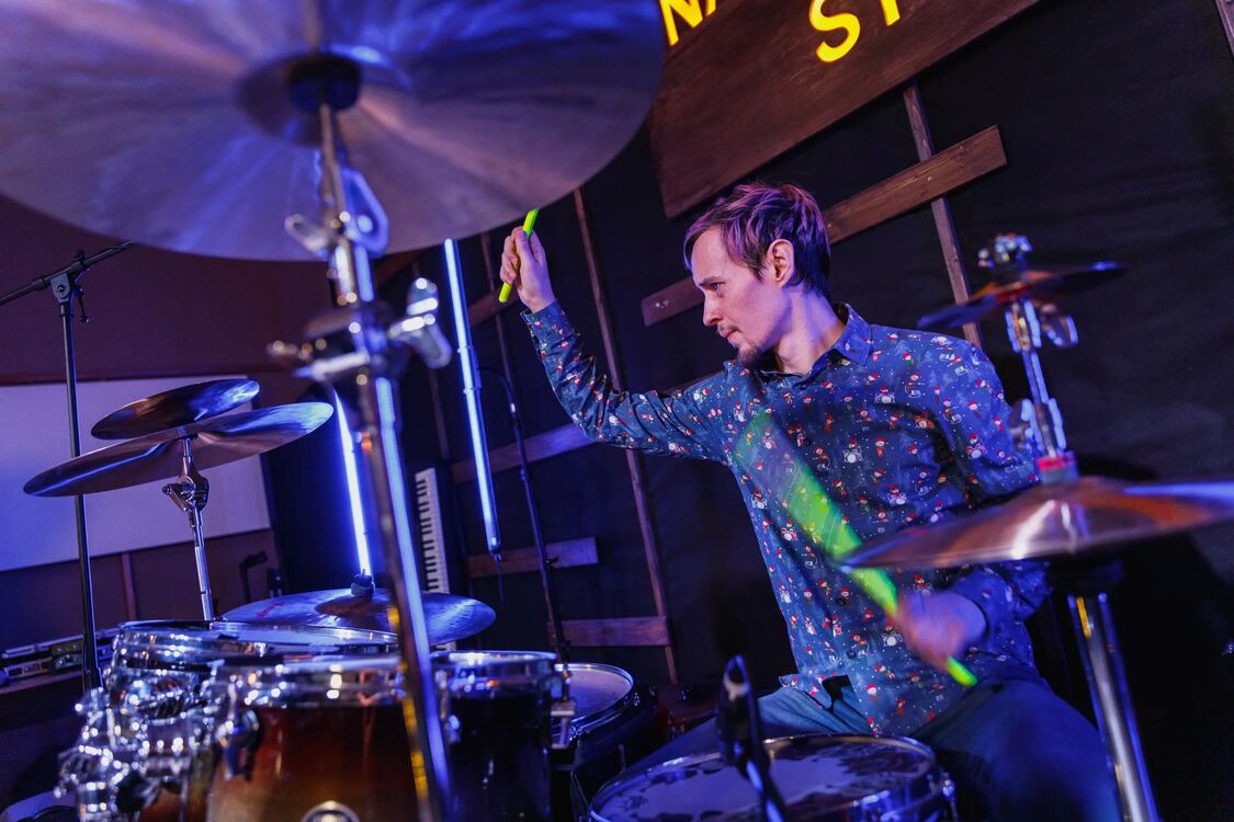 ���� 42348250 ������� ����, 37 ���, ���� ���������� � ������