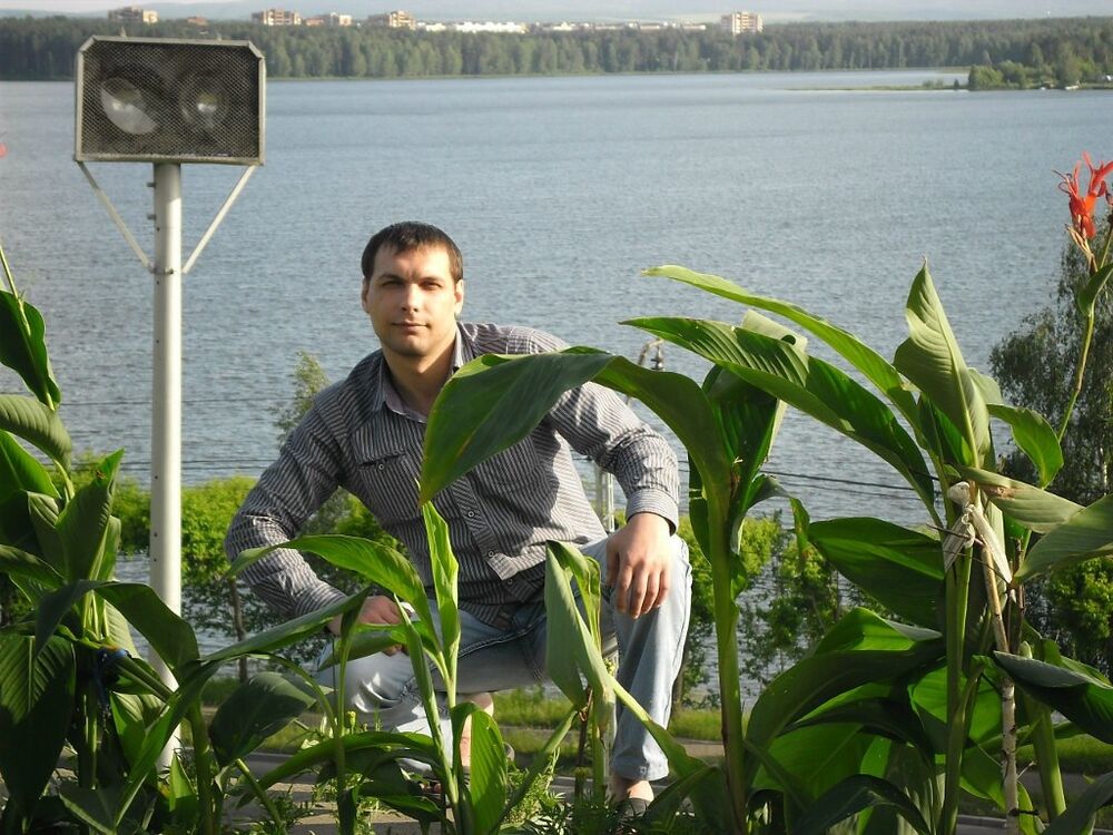  23582280  , 40 ,    