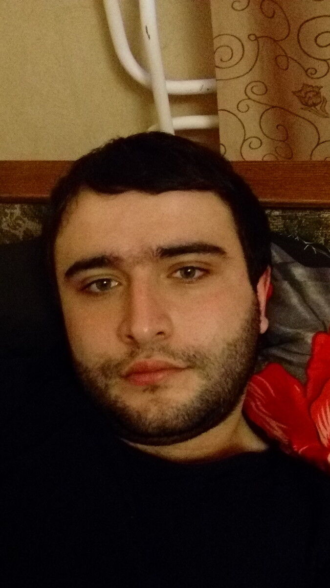  ,   Ali, 32 ,   ,   , c 