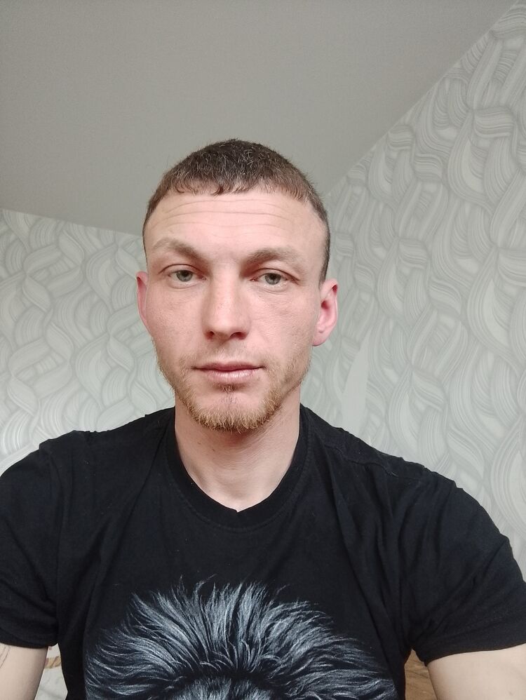  43478060  , 32 ,    