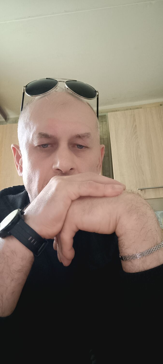  52823540  , 55 ,    