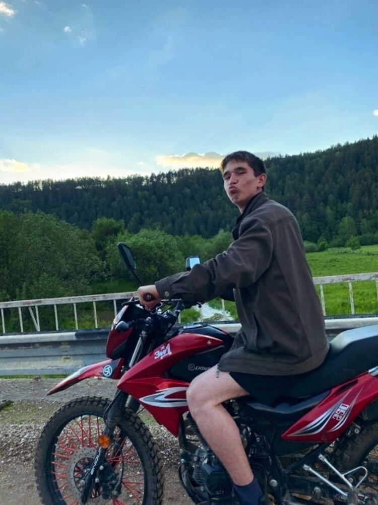  48559360  , 20 ,    