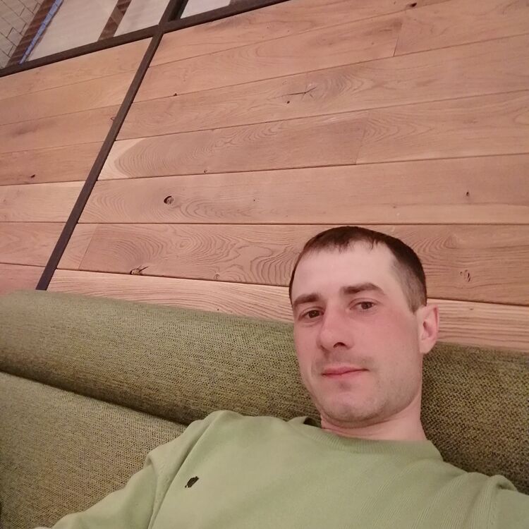  31582340  , 33 ,    -