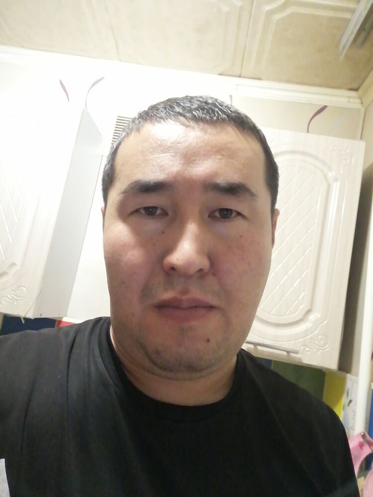  28732320  , 37 ,    