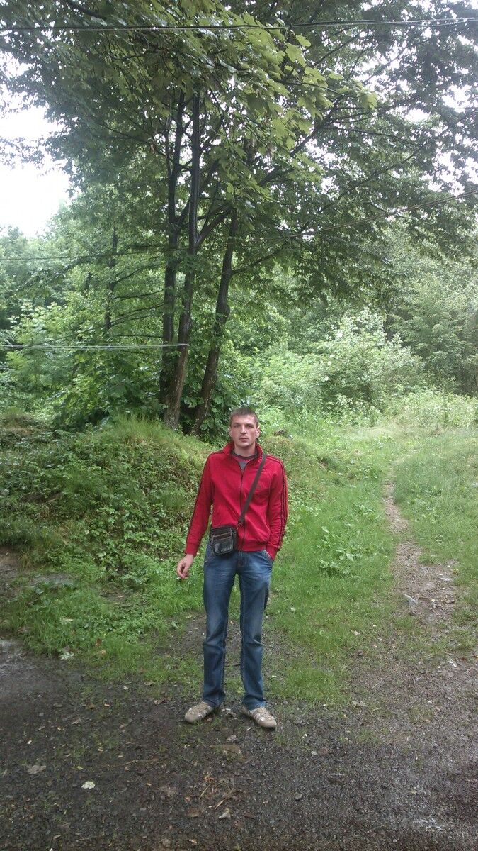  6137310  IVAN, 36 ,     