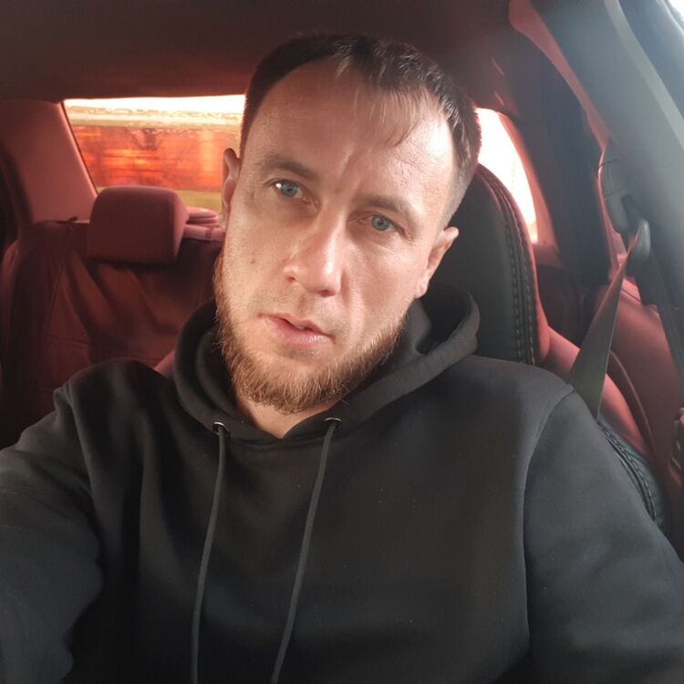  ,   Stanislav, 39 ,   ,   