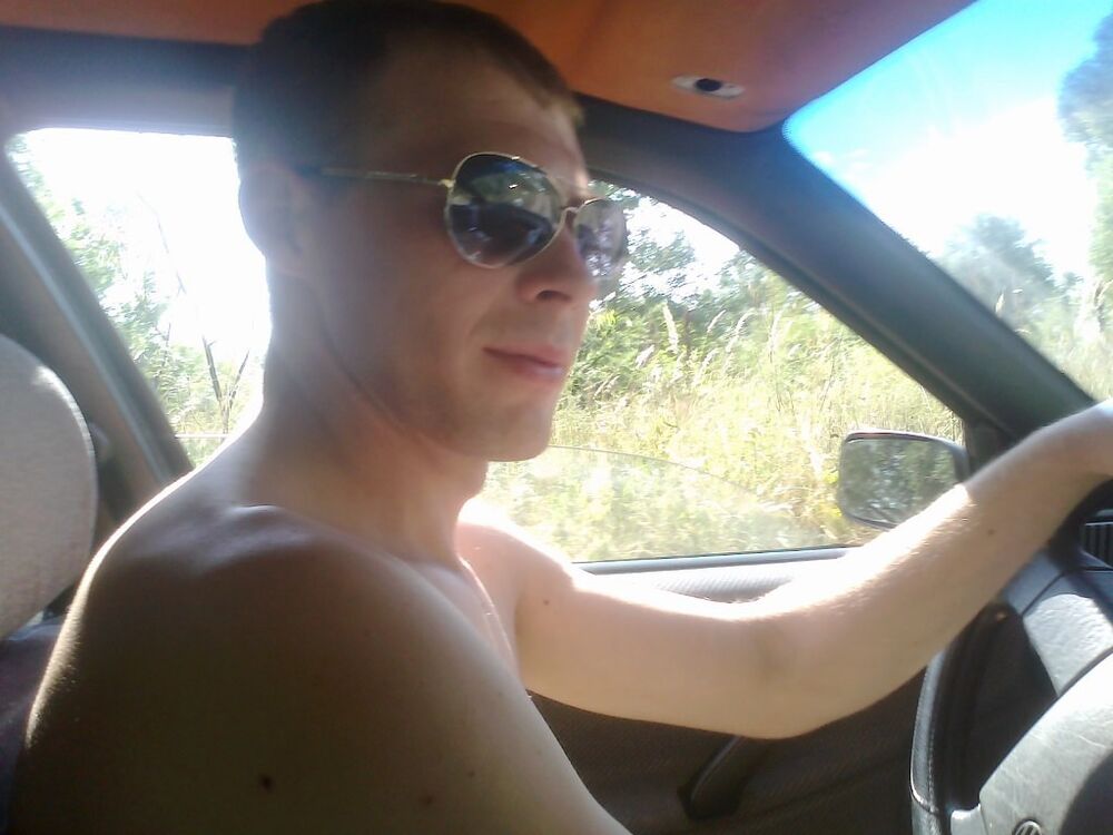  ,   Dencik, 37 ,   ,   , c , 