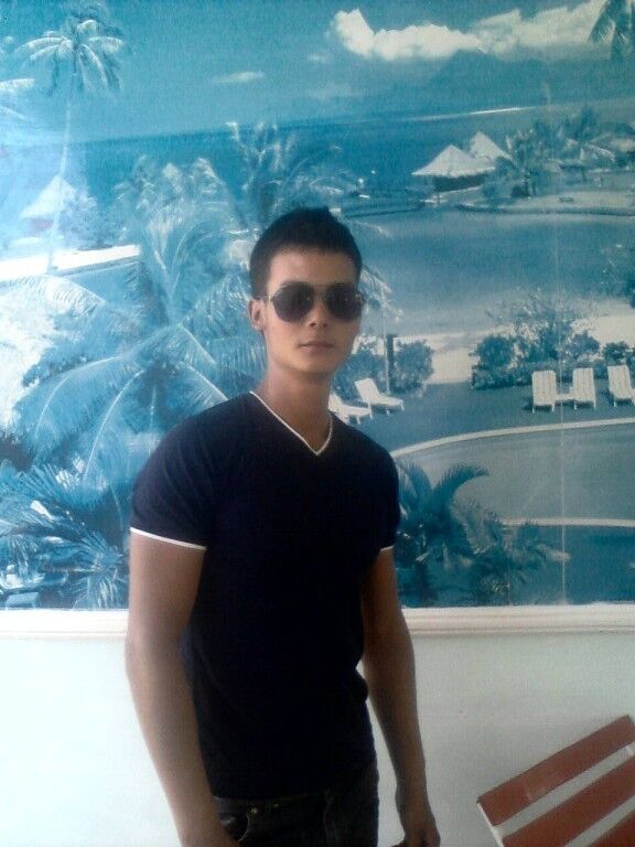  -,   , 33 ,  