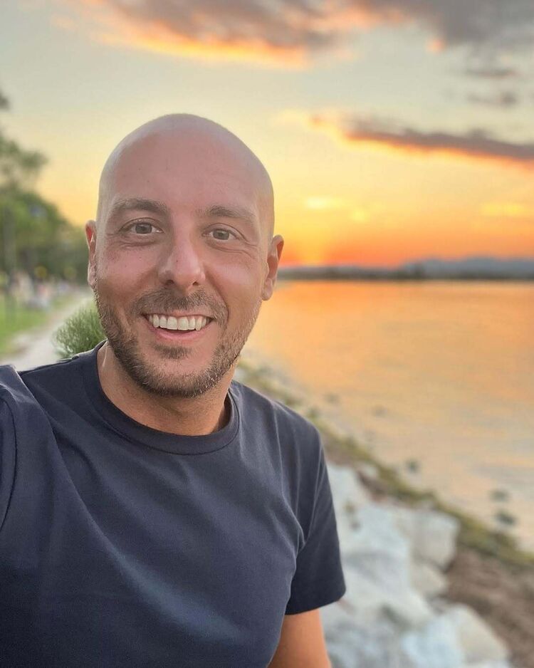 ���� 54933930 ������� ������, 37 ���, ���� ���������� � ����