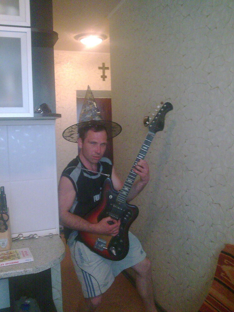  ,   Shon, 47 ,   , 