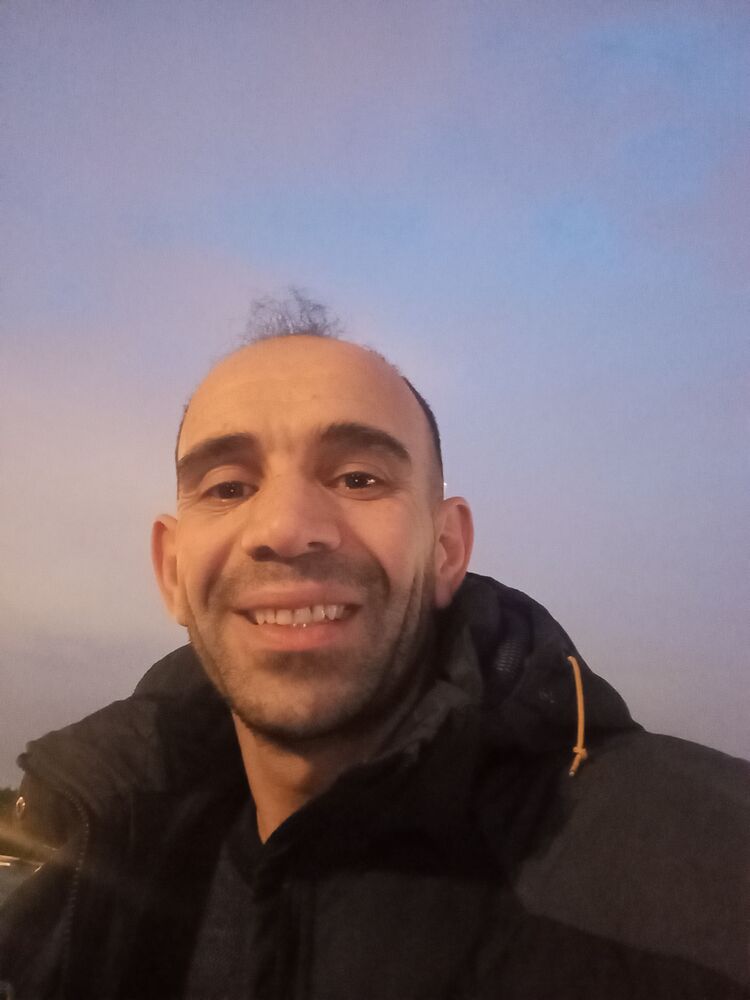  52267130  MURAT, 39 ,    