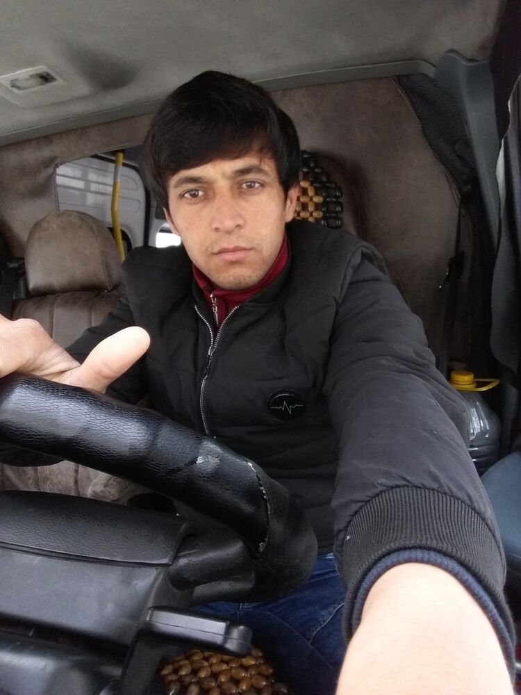  ,   Mansur, 32 ,   ,   , c 