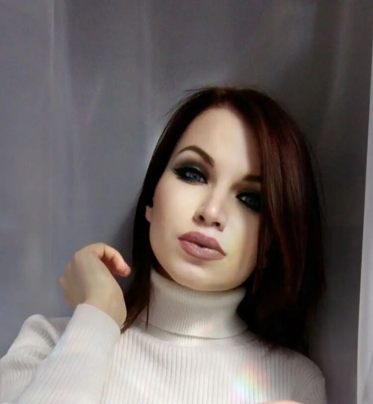  48605720  Katya, 28 ,    