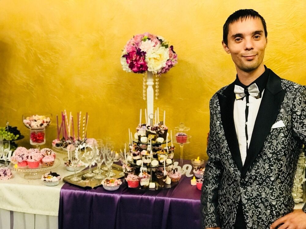  ,   Aleksei, 38 ,   ,   , c 
