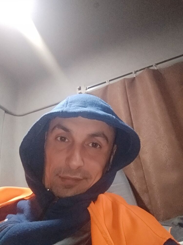  15391820  , 40 ,    