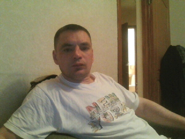  ,   Oleg, 49 ,   