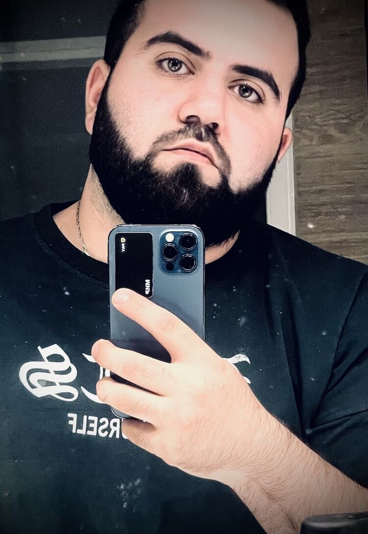  54688310  Genrik, 23 ,    