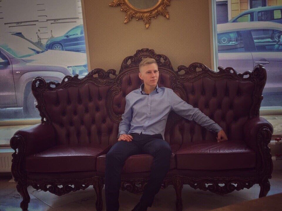 ���� 11474010 ������� �����, 32 ����, ���� ���������� � �����-����������