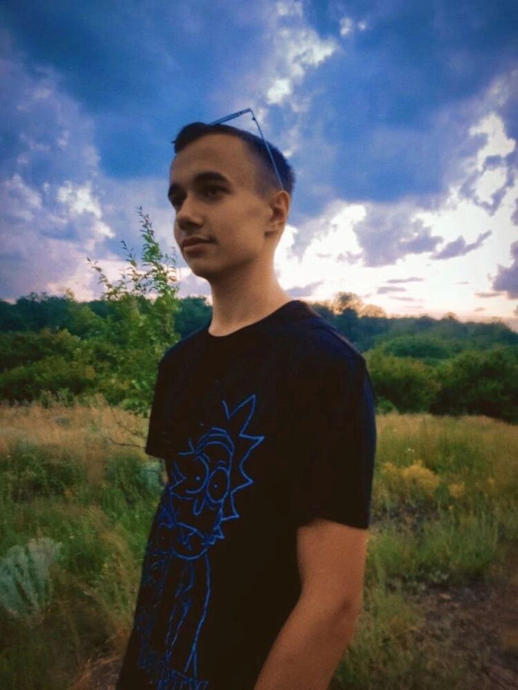  47951850  , 23 ,    