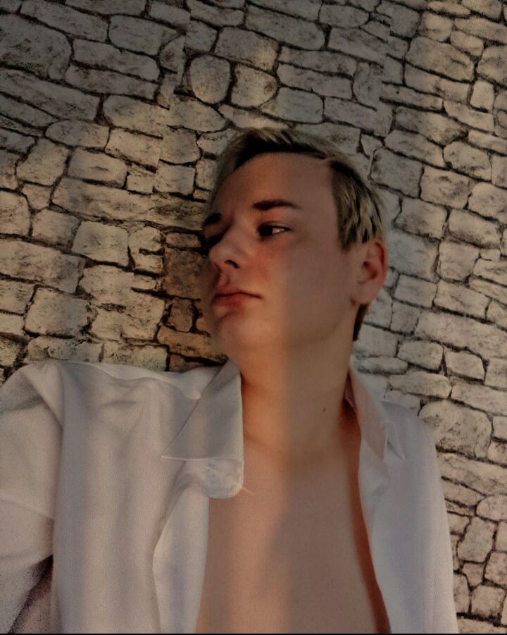  32281400  , 20 ,    