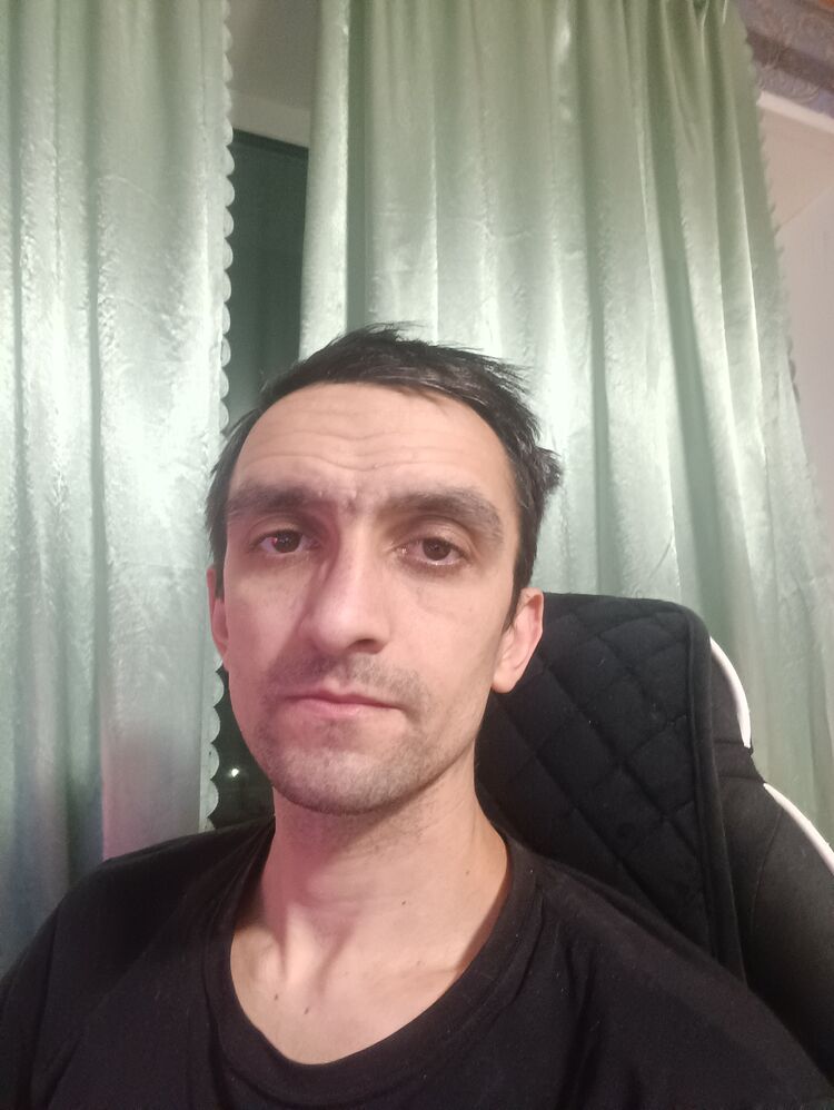  41835270  , 33 ,    