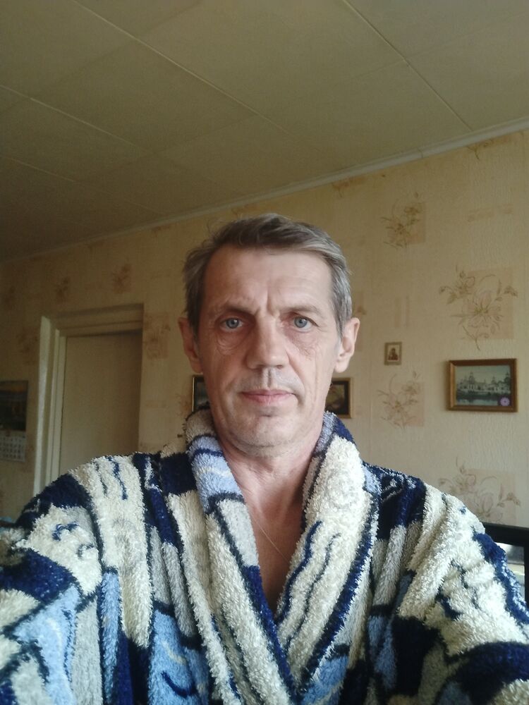  43656480  , 52 ,    