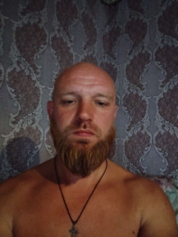  37518460  , 39 ,    