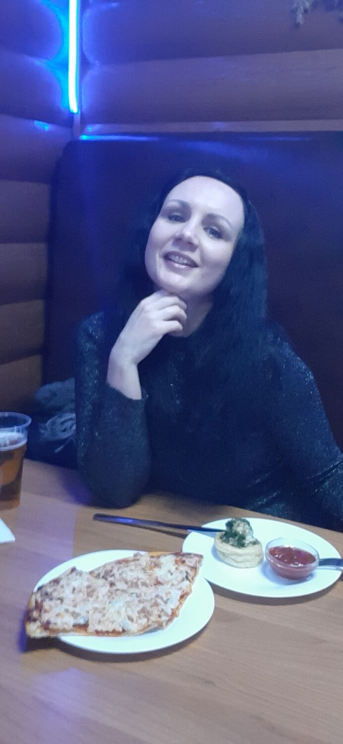  ,   Tatyana, 39 ,   c 