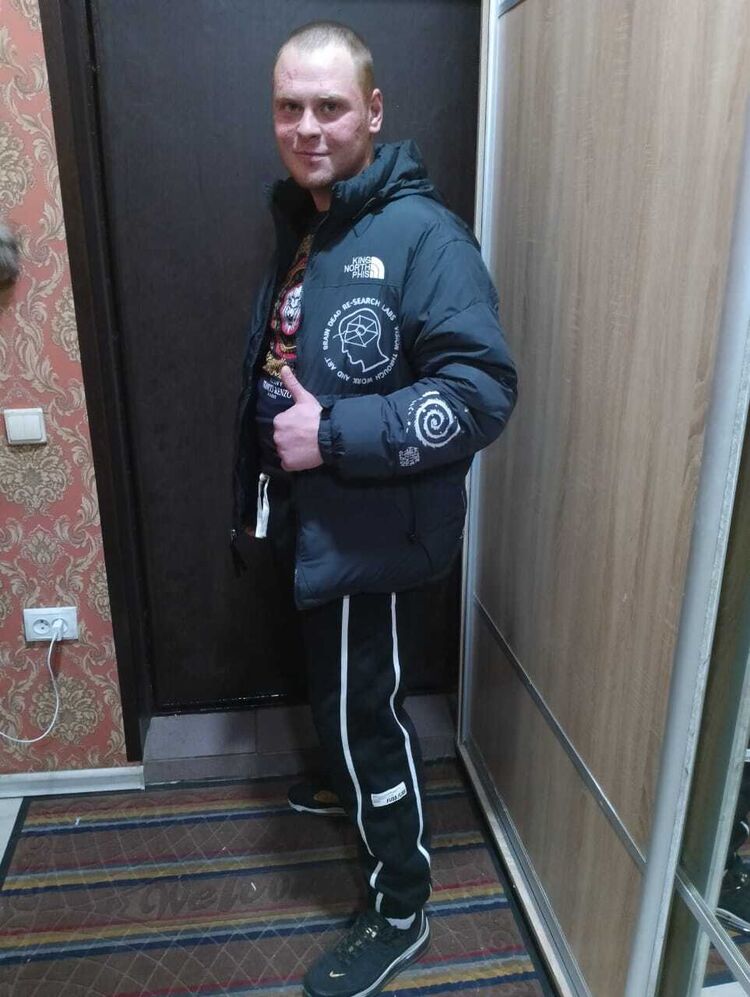  48069310  , 28 ,    --