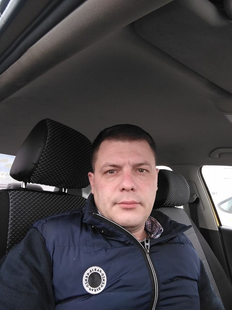  14623430  Michail, 41 ,    